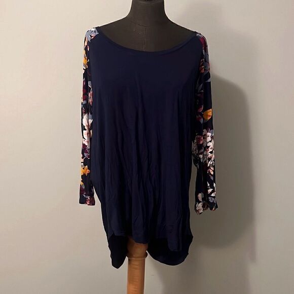 Ana A New Approach Women's Navy Blue Floral Sleeve Boat Neck Blouse Size Large - Picture 2 of 8